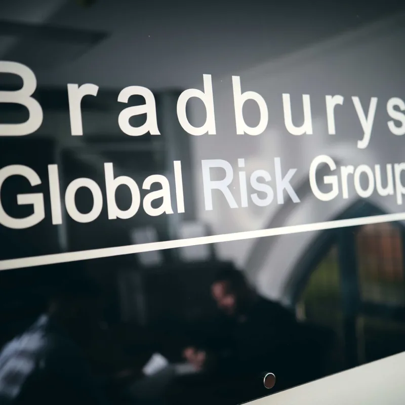 bradburys-global-risk-group-sign